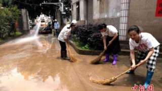 强降雨袭福建 转移民众逾四千人次