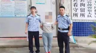 为了啥安康两女子因琐事互殴双双被拘...