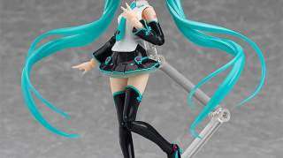 手办：初音未来V4C形象，还有中国风包子头和唐伞？