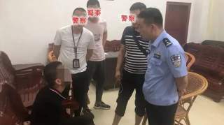 沉迷观看网络表演打赏女主播！河源市区、东源80多辆车玻璃遭一男子毒手