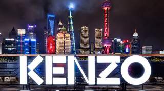 艺术总监Nigo亲临上海举办KENZO2024春夏系列大秀