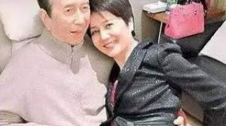 赌王四太获得百亿遗产，两女儿分得6亿，儿媳奚梦瑶只能靠边站