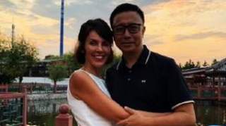 因家暴离婚六年后，“疯狂英语”李阳疑似复婚