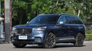 70万买豪华SUV，全新林肯飞行家和宝马X5怎么选？看完就懂了