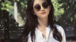 黄磊的女儿已经够美了，看到徐峥女儿后，才懂得啥叫“美若天仙”