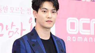 李宗泫退出cnblue了吗 粉丝要求李宗泫退出组合