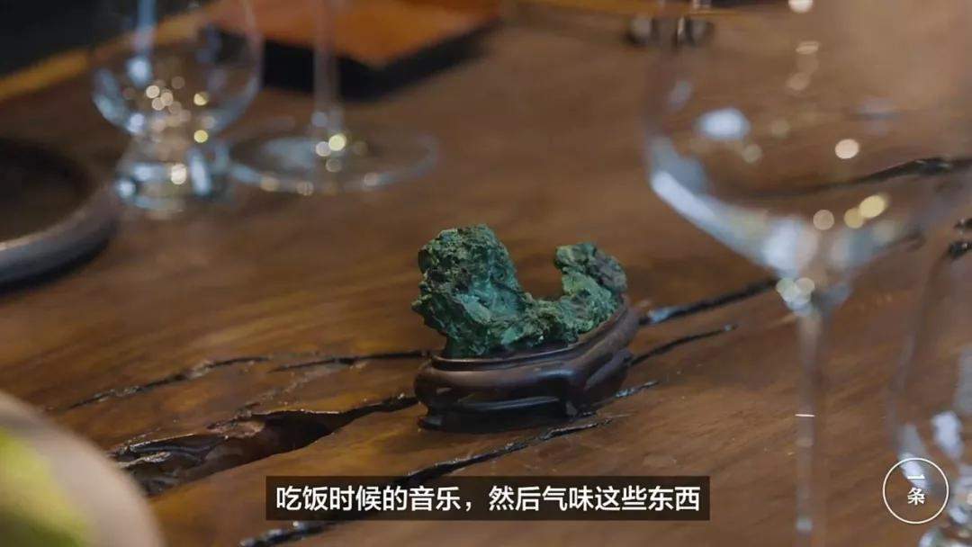 中国首富们都在赏玩奇石!