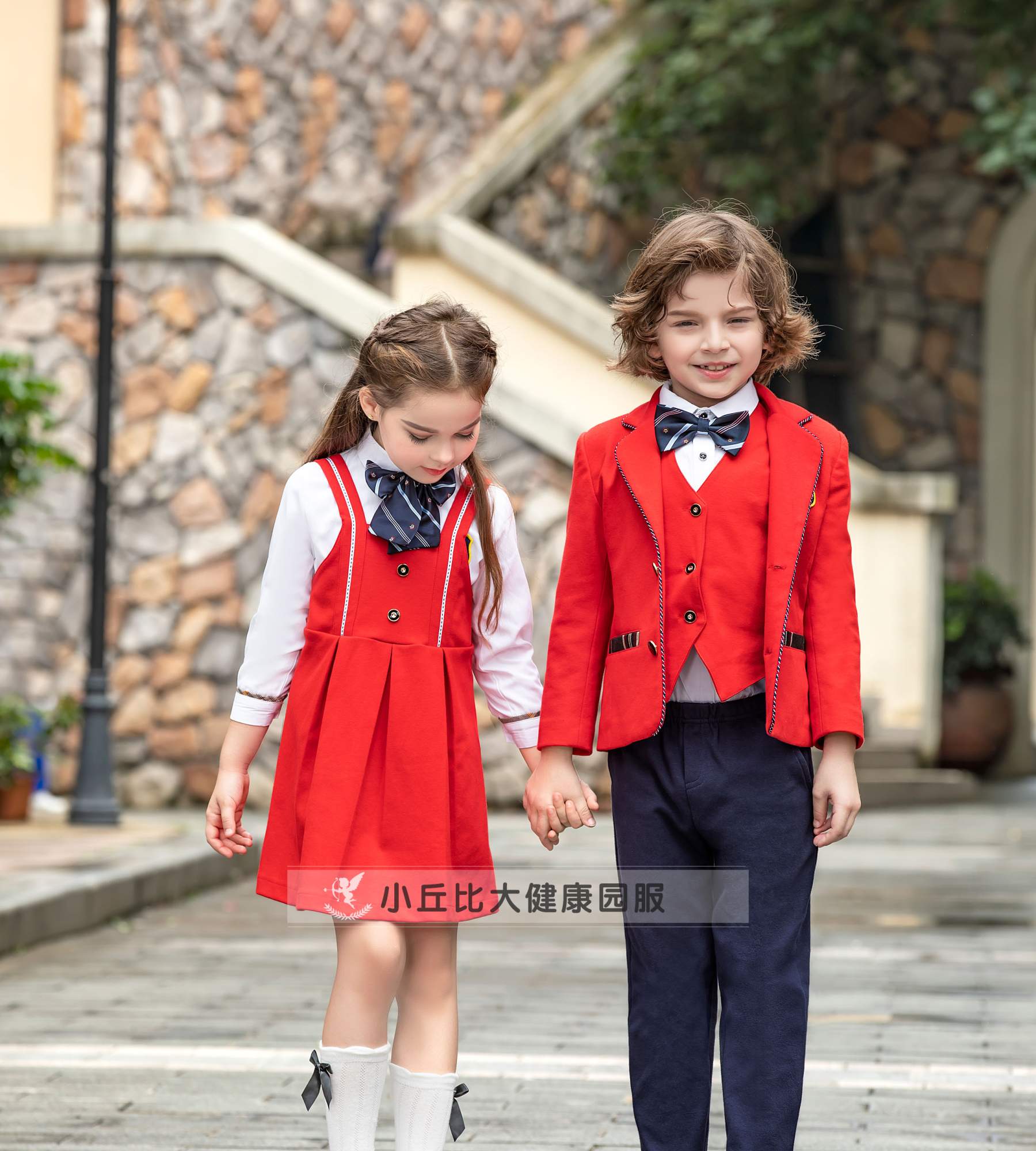 小丘比2019冬季新品幼儿园校服幼儿园园震撼来袭！