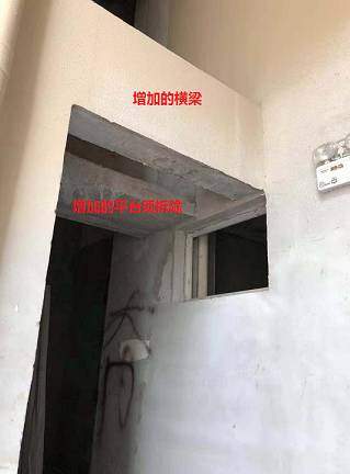 “水帘洞”“纸板门”！万科多个楼盘遭业主维权