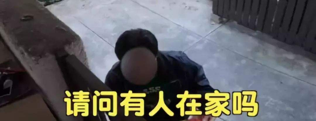 在洛杉矶“顺”走中国国旗？这位老华侨的举动触动多少留学生的心弦！