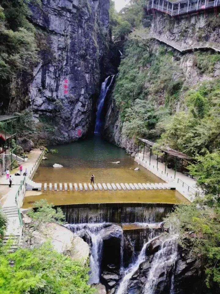 【拥抱大自然 栽种幸福树】 皇帝洞大峡谷+植树造林自驾一日活动（3月指定时间出发）