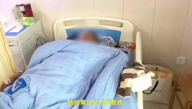 兰州一男子和老婆吵架后砍断自己4根手指：绝不能打老婆