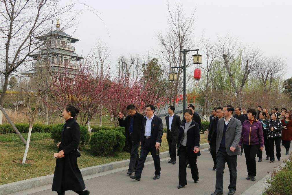 头条丨宁阳县教育和体育局到县党员干部家风教育基地开展主题党日活动