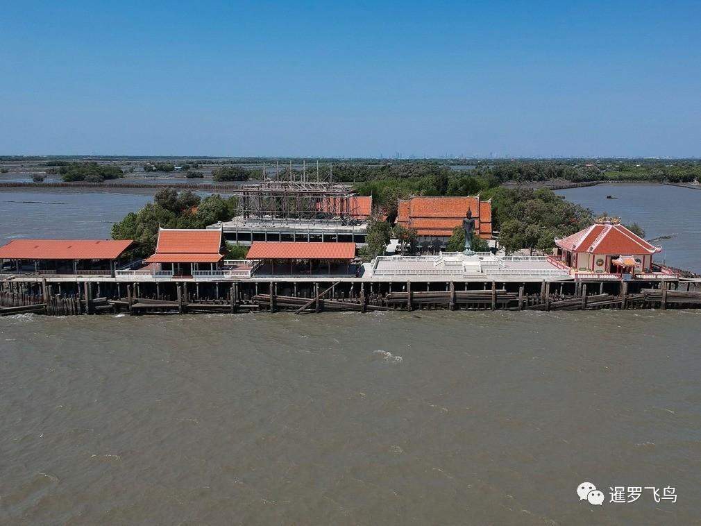 泰国漂浮寺庙孤悬海上 住持坚守遭侵蚀海岸线