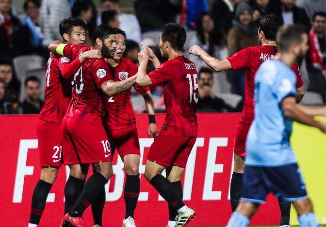 亚冠上港3:3悉尼FC！胡尔克遭炮轰，球迷为埃尔克森鸣不平