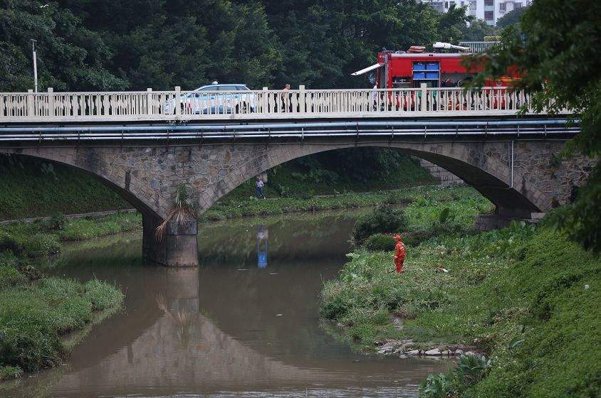 深圳暴雨引发洪水，已致5人遇难6人失联！未来几天，广东降水频繁，局地仍有强对流天气