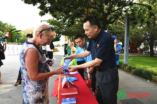 海南省全民国家安全教育日法治宣传活动三亚举行