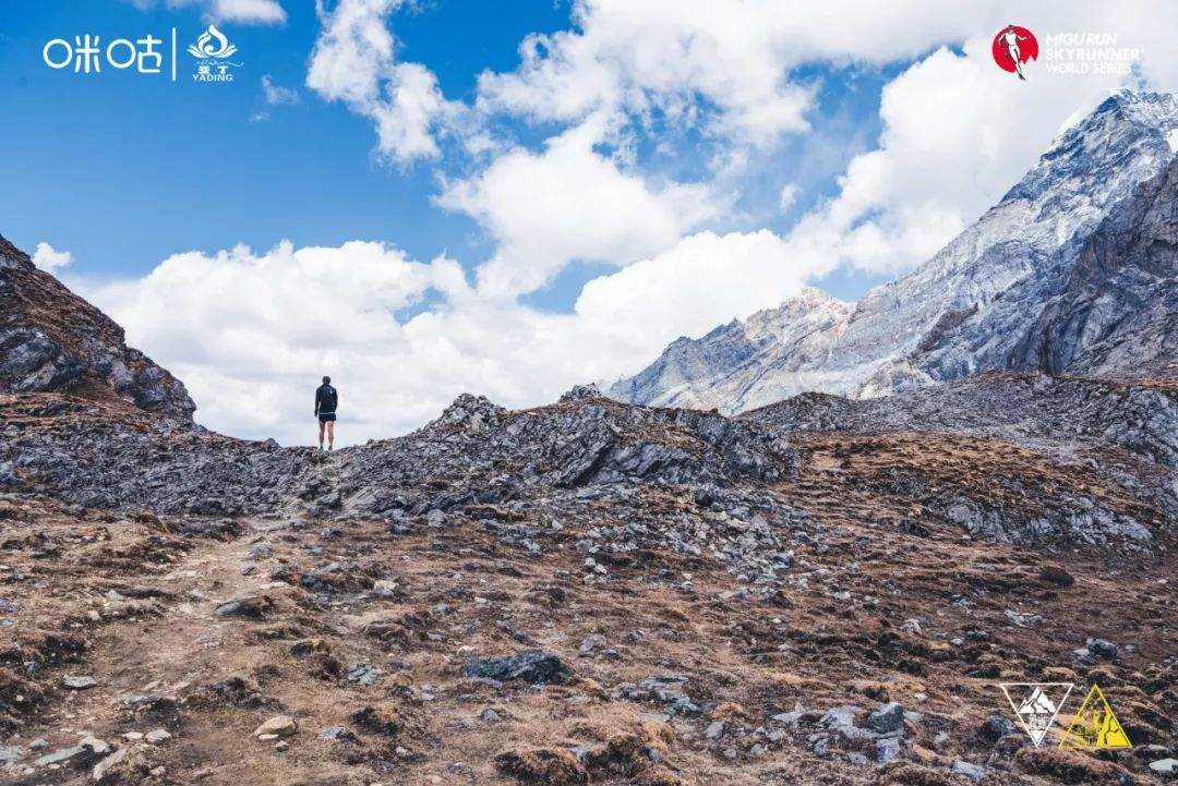 龙腾亚丁 | 贾俄仁加和陶燕茹问鼎VK垂直攀爬赛