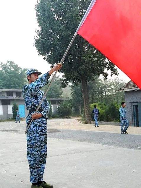 五四精神 青春榜样 | 我拿什么奉献给你，我的祖国