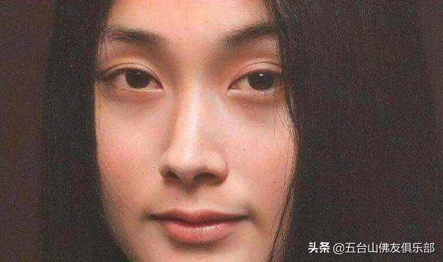 冷军画《蒙娜丽莎》，草图卖出186万天价，放大10倍真美！