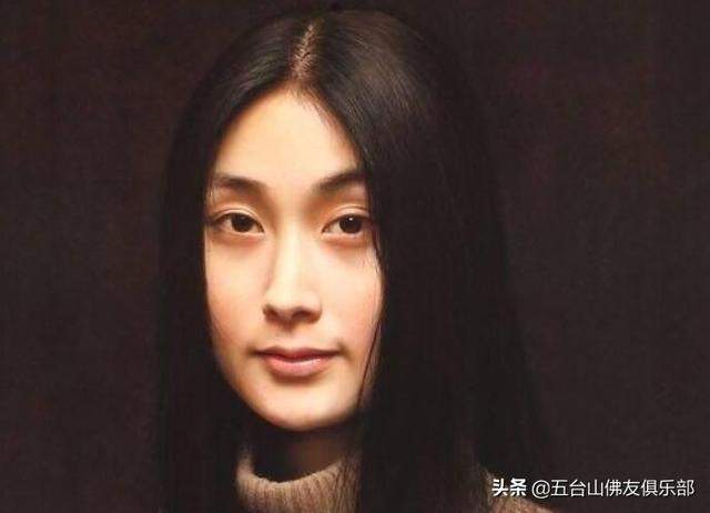 冷军画《蒙娜丽莎》，草图卖出186万天价，放大10倍真美！