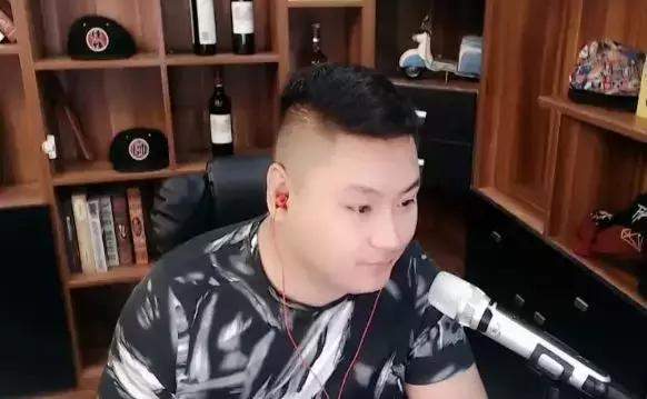 老李回应心悦百人开播事件！瞒天过海！阿哲回应魔界不是我的公会！