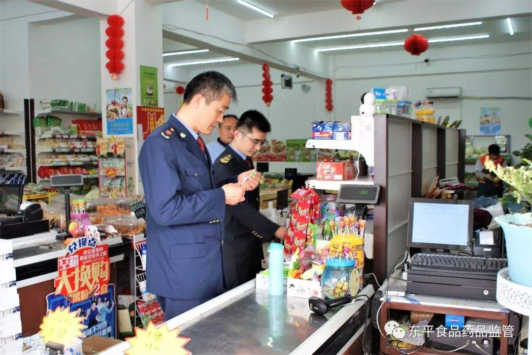 决不让问题食品“馋”住孩子