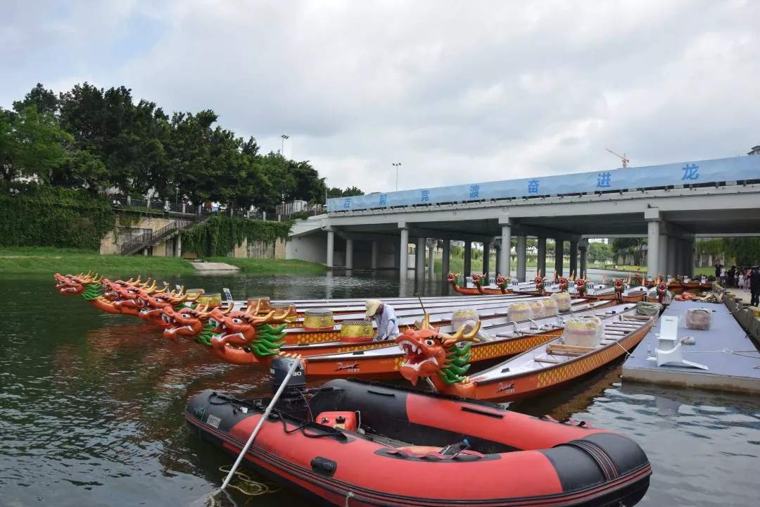 踏浪前行，不畏险阻！龙华区2019年龙舟文化艺术节观澜河国际龙舟赛圆满结束！