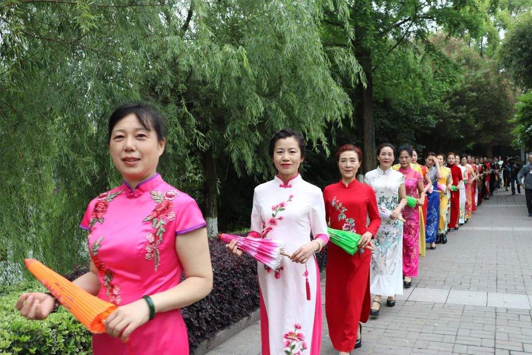 转载·芜湖分会场·芜湖 | 《2019安徽省第四届万人旗袍行走艺术节——芜湖分会场暨芜湖市旗袍协会第三届旗袍艺术节》圆满举办！