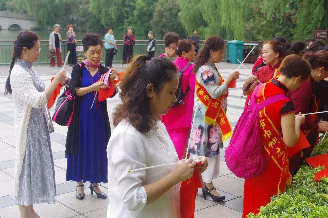 转载·芜湖分会场·芜湖 | 《2019安徽省第四届万人旗袍行走艺术节——芜湖分会场暨芜湖市旗袍协会第三届旗袍艺术节》圆满举办！