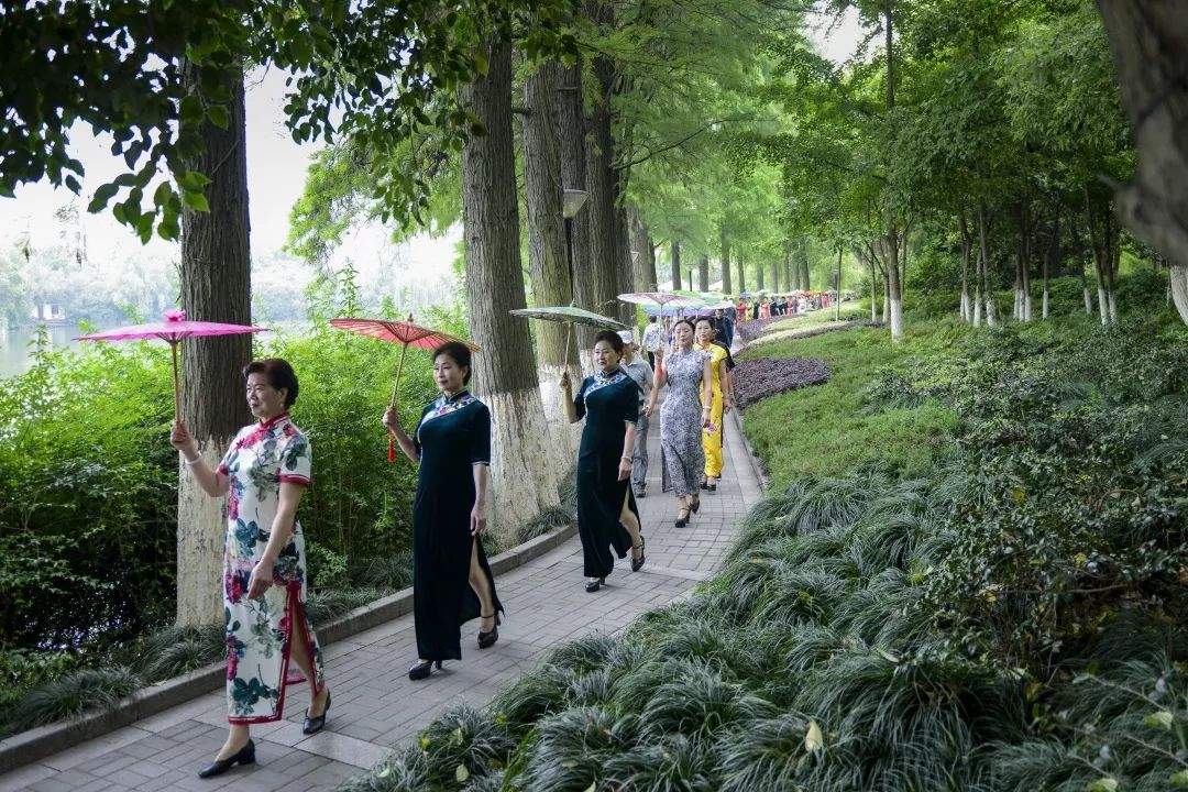 转载·芜湖分会场·芜湖 | 《2019安徽省第四届万人旗袍行走艺术节——芜湖分会场暨芜湖市旗袍协会第三届旗袍艺术节》圆满举办！