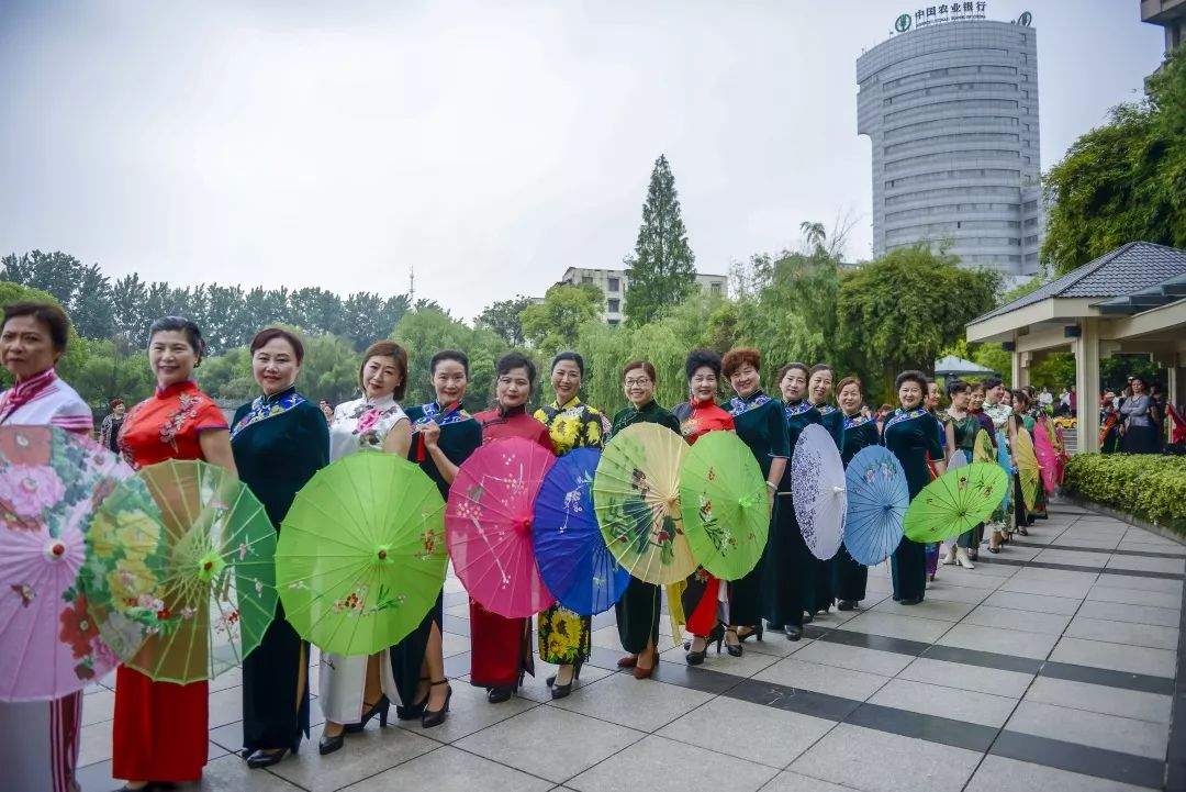 转载·芜湖分会场·芜湖 | 《2019安徽省第四届万人旗袍行走艺术节——芜湖分会场暨芜湖市旗袍协会第三届旗袍艺术节》圆满举办！