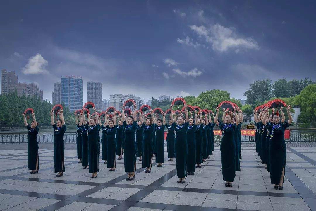 转载·芜湖分会场·芜湖 | 《2019安徽省第四届万人旗袍行走艺术节——芜湖分会场暨芜湖市旗袍协会第三届旗袍艺术节》圆满举办！