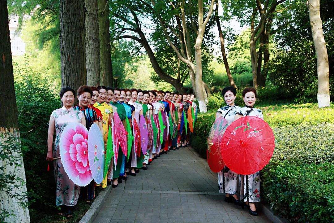 转载·芜湖分会场·芜湖 | 《2019安徽省第四届万人旗袍行走艺术节——芜湖分会场暨芜湖市旗袍协会第三届旗袍艺术节》圆满举办！