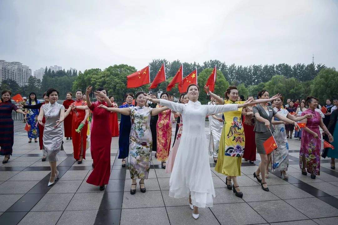 转载·芜湖分会场·芜湖 | 《2019安徽省第四届万人旗袍行走艺术节——芜湖分会场暨芜湖市旗袍协会第三届旗袍艺术节》圆满举办！