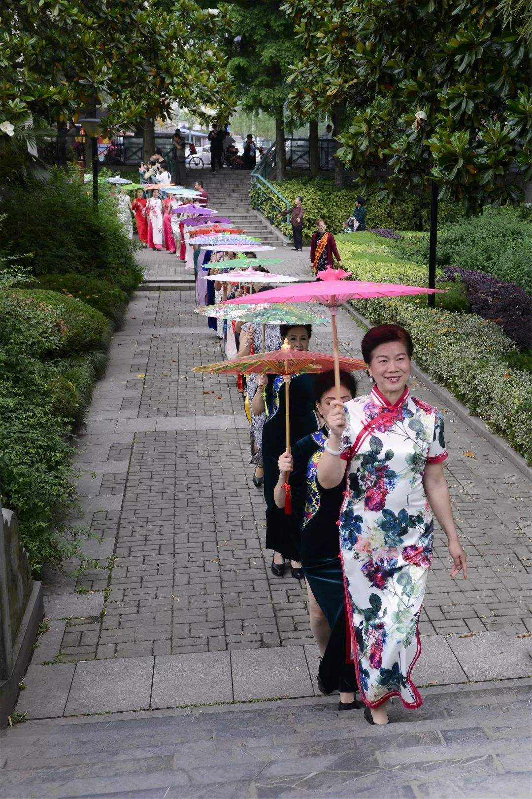 转载·芜湖分会场·芜湖 | 《2019安徽省第四届万人旗袍行走艺术节——芜湖分会场暨芜湖市旗袍协会第三届旗袍艺术节》圆满举办！