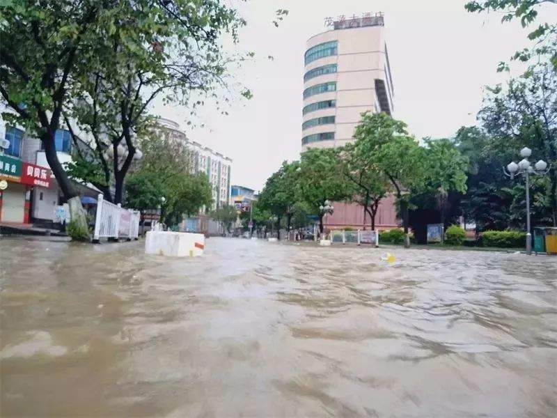 广西这场强降雨，致7死2失踪近20万人受灾，救援正在紧张进行（多图+视频）