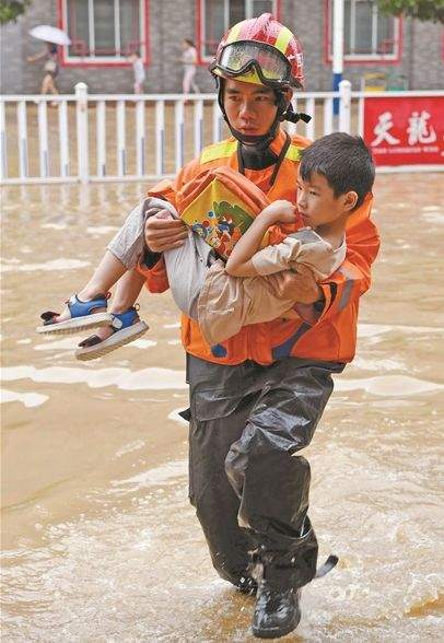 广西这场强降雨，致7死2失踪近20万人受灾，救援正在紧张进行（多图+视频）