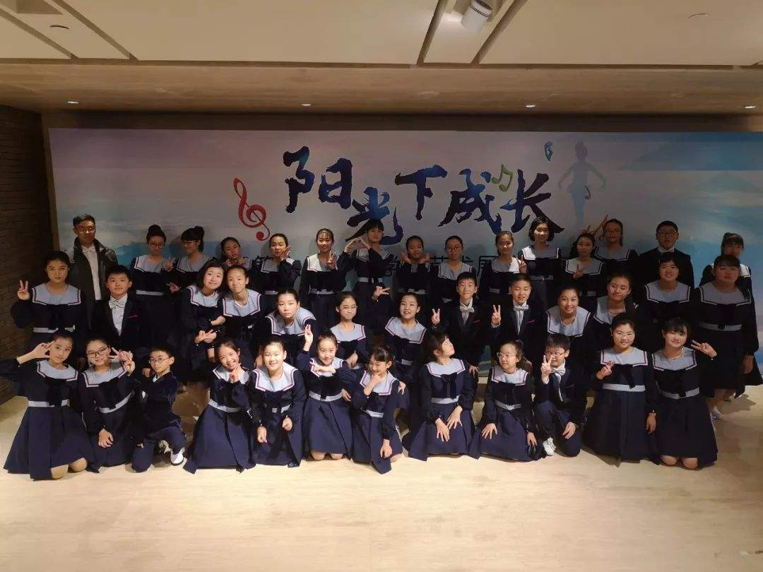 静安师生在全国第六届中小学生艺术展演上海市活动中喜获佳绩