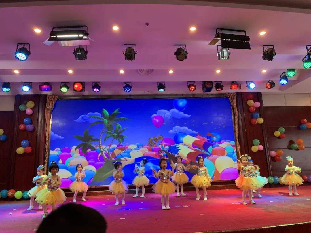 鸿智幼儿园2019年秋季招生+暑期招生（附：六一精彩汇演）