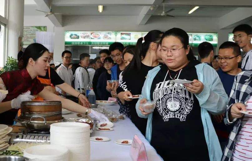 与美食相遇，愿美好相伴！省溧中举行第三届校园食育文化展示暨美食节活动