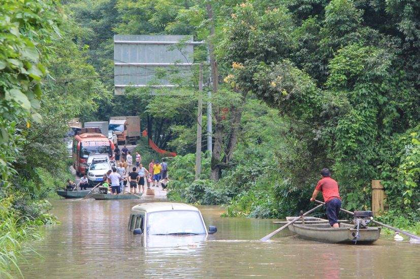 预警，预警！大雨→暴雨→大暴雨→特大暴雨横扫广西