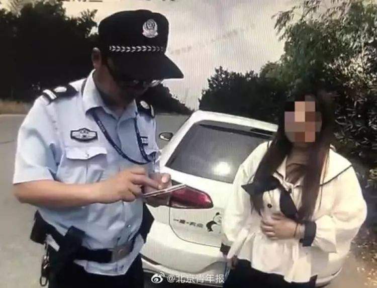 女子吃止疼药后开车险失控！警方：“药驾”比“酒驾”更可怕！