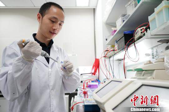 中国科学家发现基因编辑RNA脱靶问题并进行优化