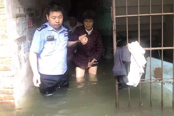 宁都遭遇了强降雨的袭击，灾难面前显真情！