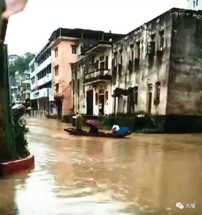 高陂又水浸街了...预计再超警戒水位!