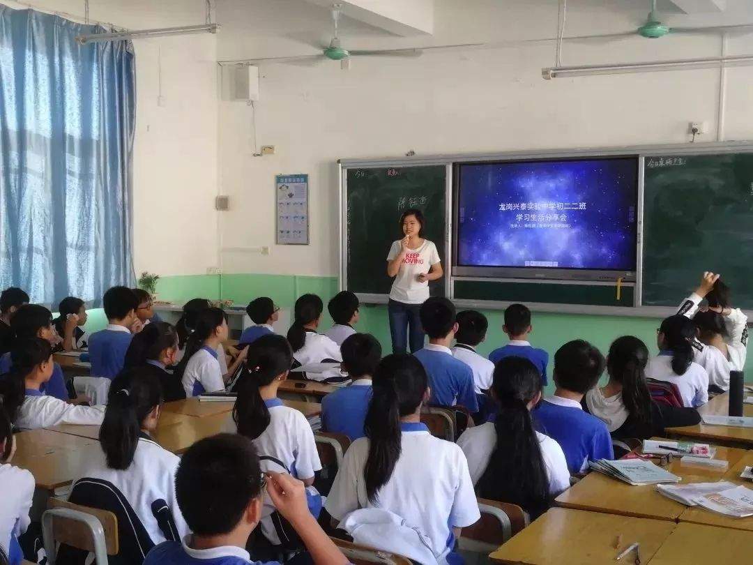 喜讯 | 微光公益获得  “广东省优秀学生社团” “百佳市民满意项目”与“2018年度无偿献血先进集体”荣誉