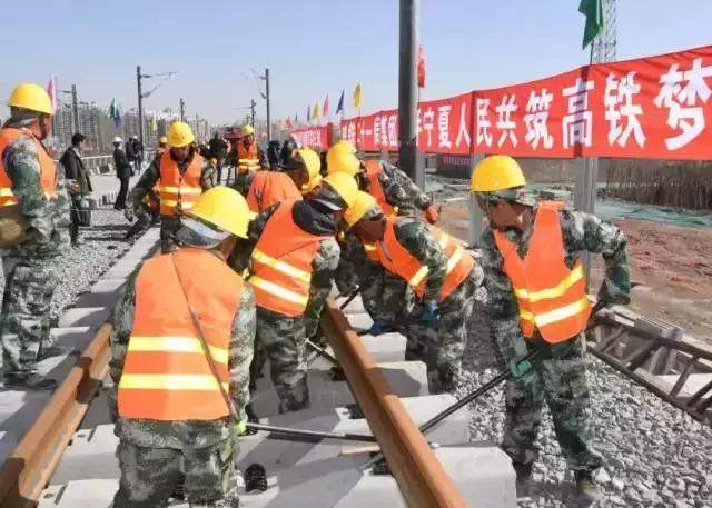 重磅！和谐号高铁首次驶入银川站！恭喜宁夏人迎来高铁时代！