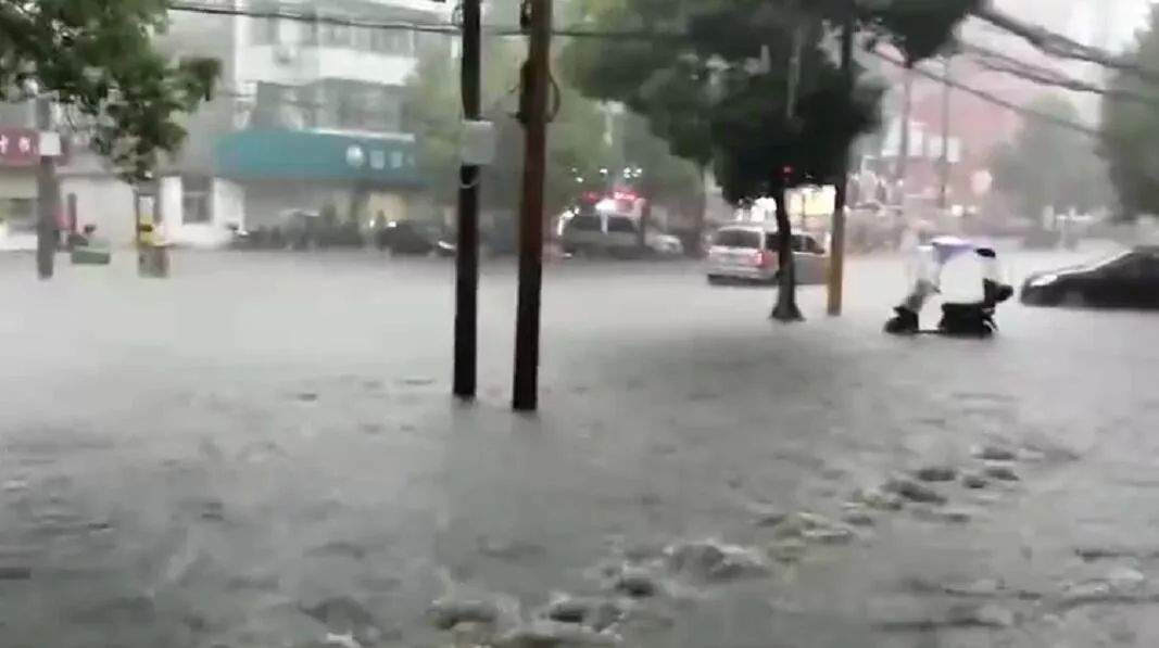 鄂州全市防汛！强降雨袭击，中考延迟，这些路段交通中断…