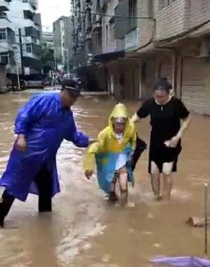 鄂州全市防汛！强降雨袭击，中考延迟，这些路段交通中断…